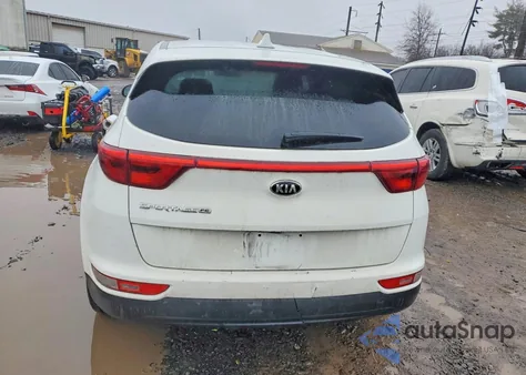 2018 Kia Sportage Lx z USA, uszkodzony, nr VIN KNDPM3AC6J7380208